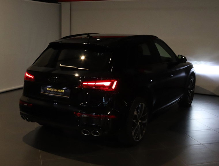 Vehicle Image 40