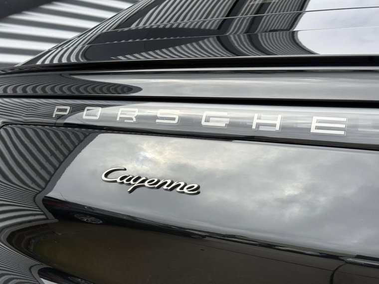 Vehicle Image 37