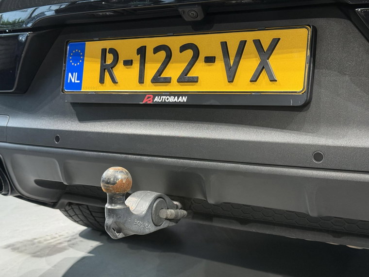Vehicle Image 42