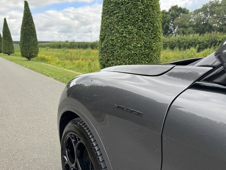 Vehicle Image 33