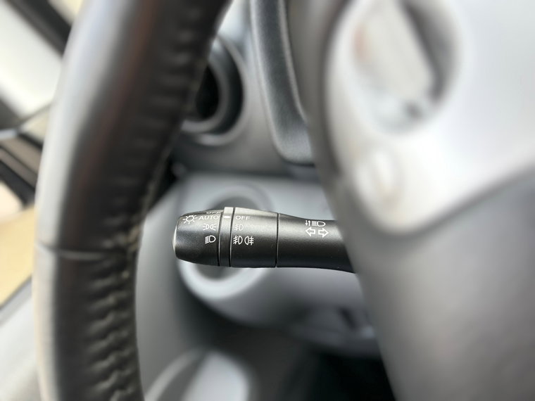 Vehicle Image 31