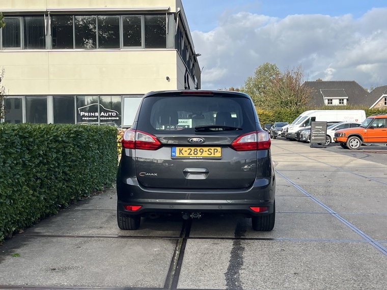 Vehicle Image 16