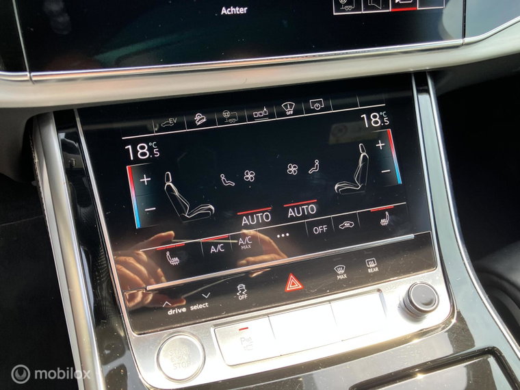 Vehicle Image 33