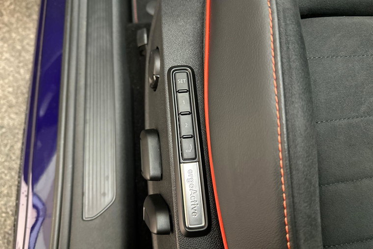 Vehicle Image 24