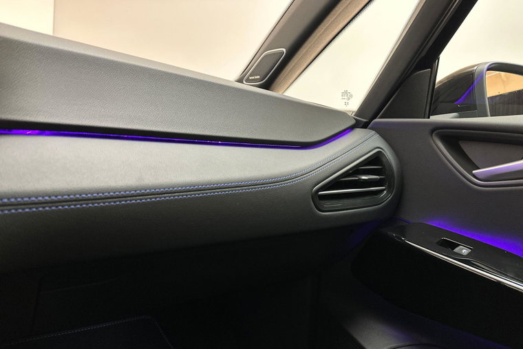 Vehicle Image 36
