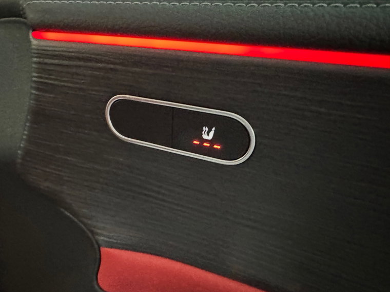 Vehicle Image 37