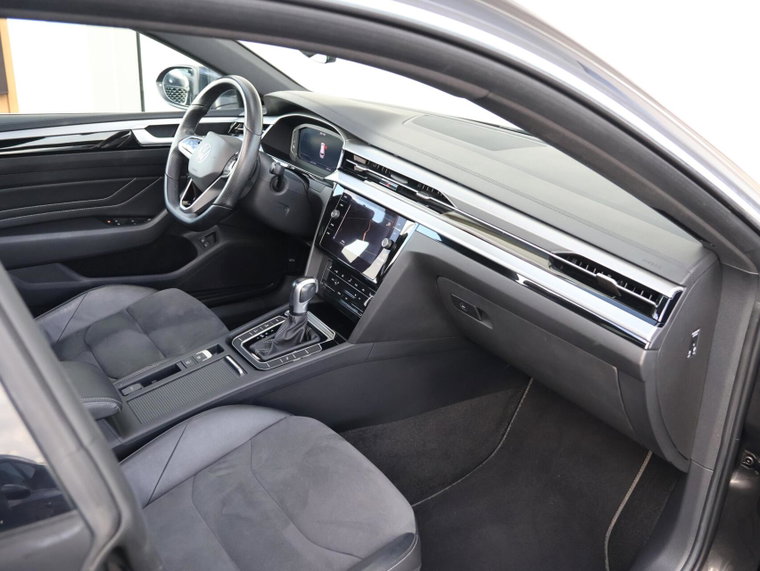 Vehicle Image 37