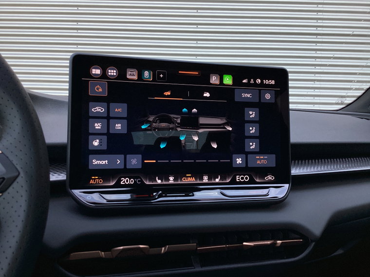 Vehicle Image 22