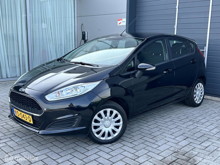 Vehicle Image 26