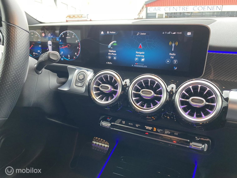 Vehicle Image 38