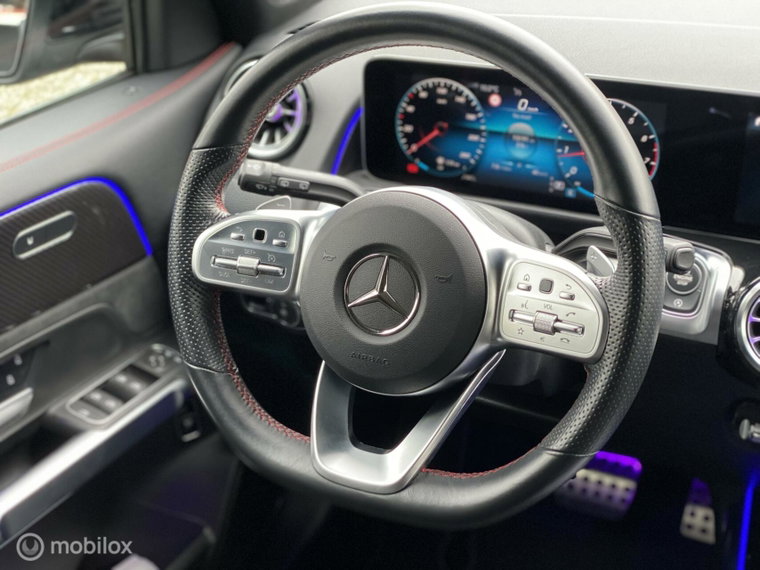 Vehicle Image 40