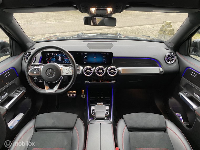 Vehicle Image 45