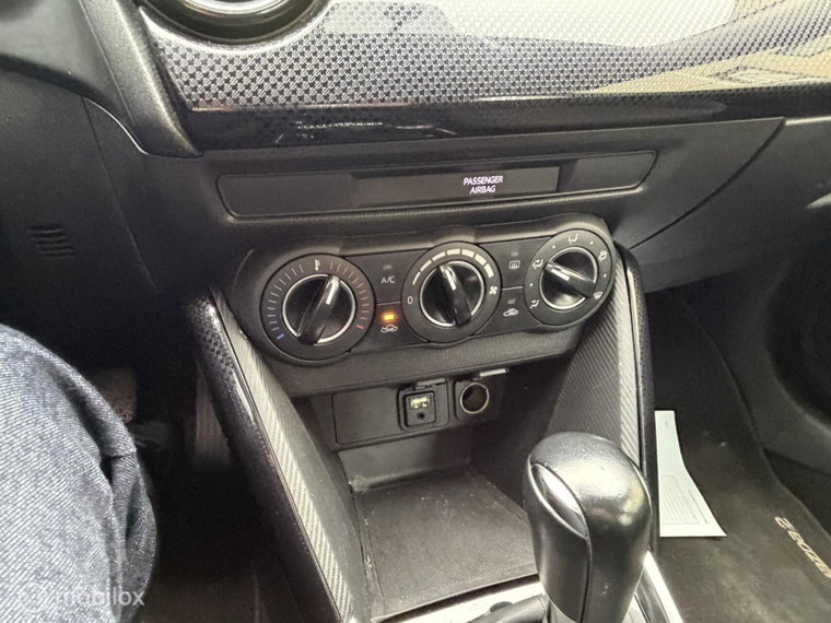 Vehicle Image 23