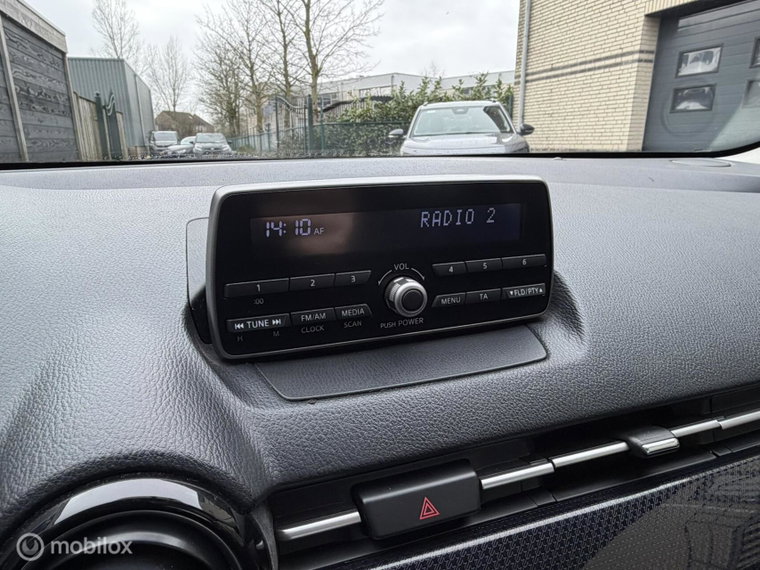 Vehicle Image 24