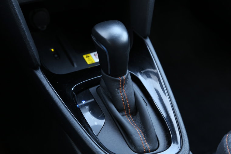 Vehicle Image 13
