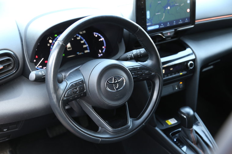 Vehicle Image 4