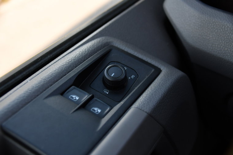 Vehicle Image 33