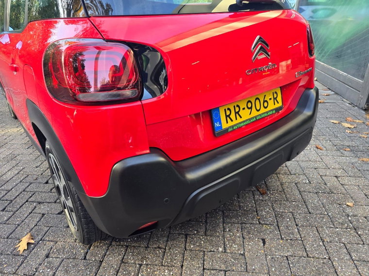Vehicle Image 13