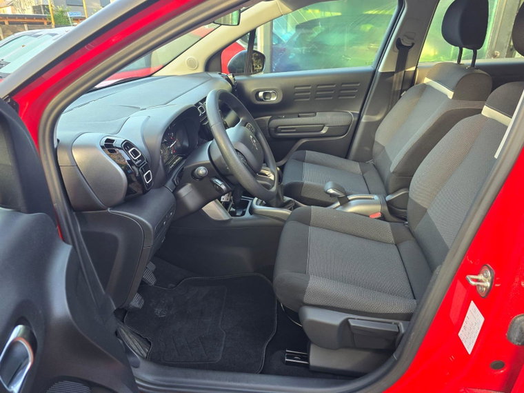 Vehicle Image 19