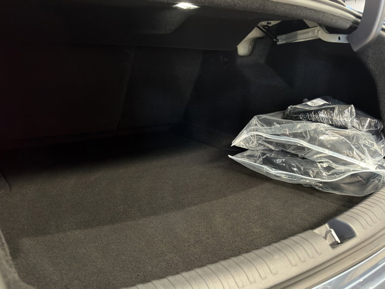 Vehicle Image 40