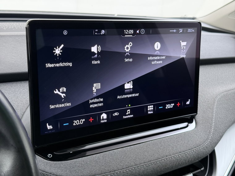 Vehicle Image 19