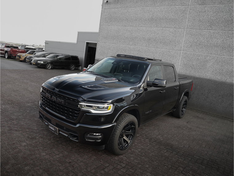 Vehicle Image 35