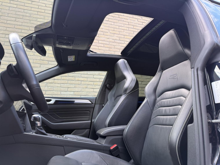 Vehicle Image 26
