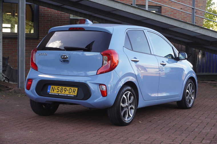 Vehicle Image 13