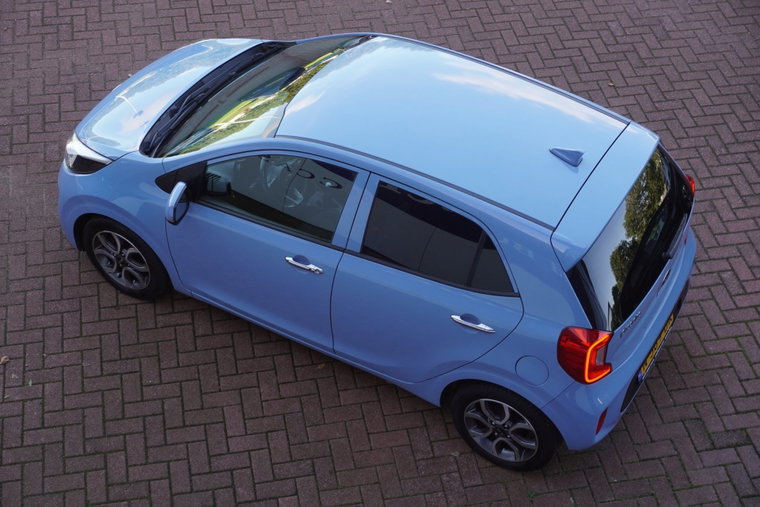 Vehicle Image 32