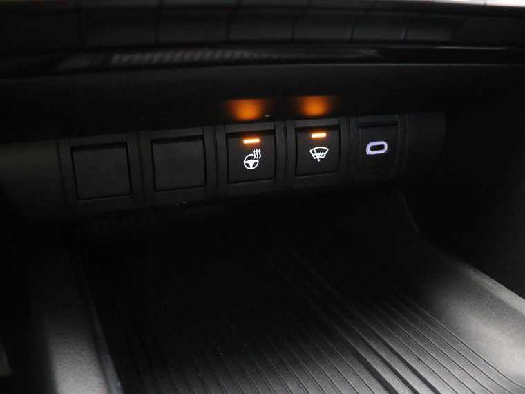 Vehicle Image 27