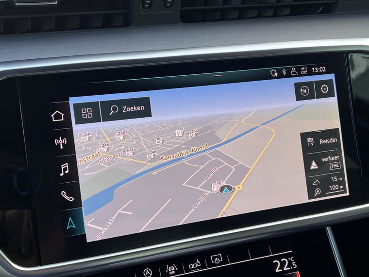 Vehicle Image 38