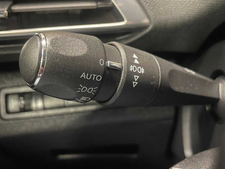 Vehicle Image 42