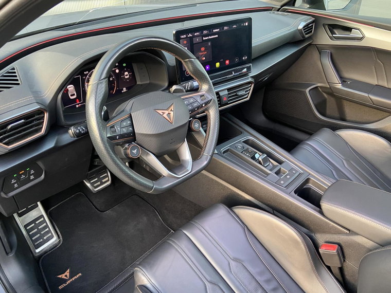 Vehicle Image 13