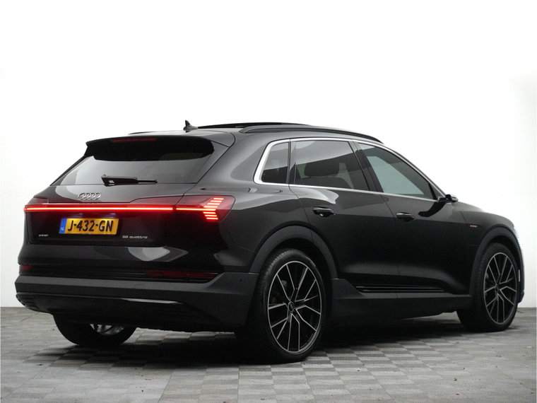 Vehicle Image 45