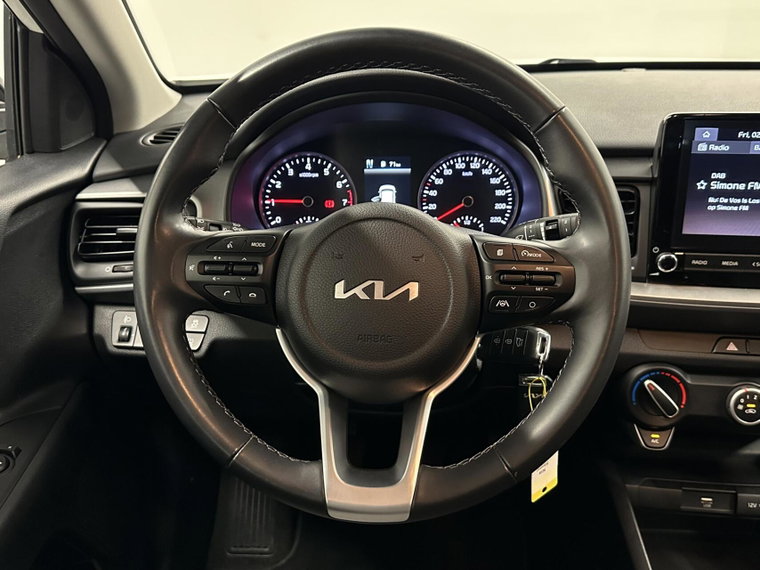 Vehicle Image 22