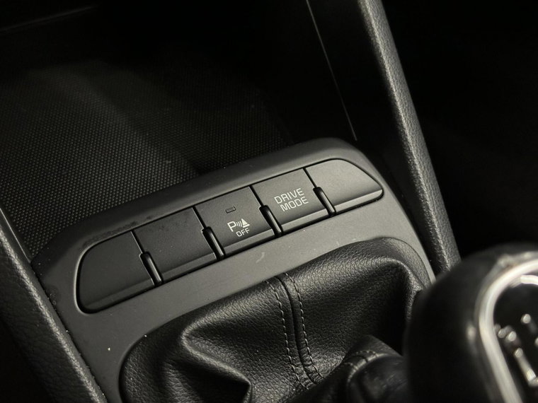 Vehicle Image 48