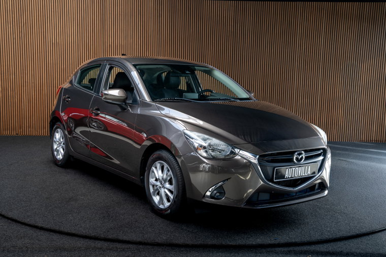 Vehicle Image 7