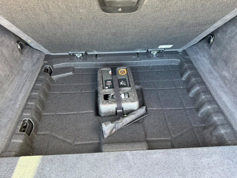 Vehicle Image 47