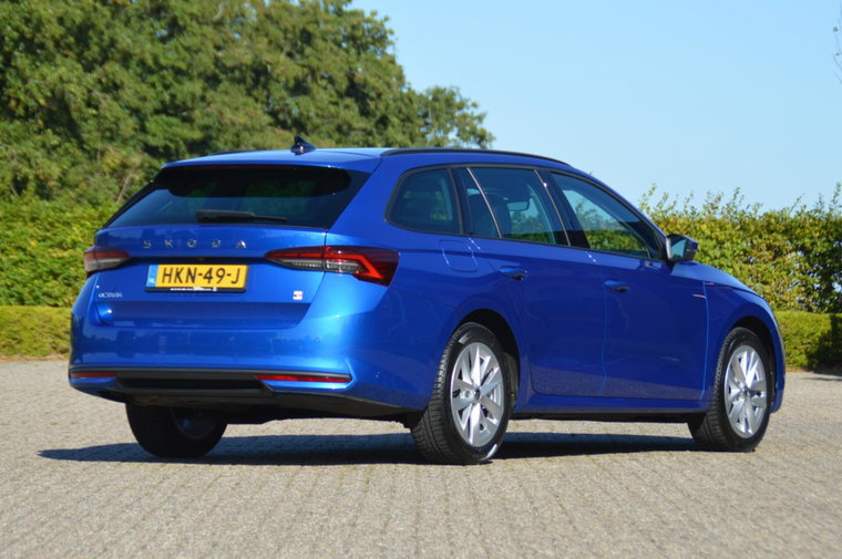 Vehicle Image 50