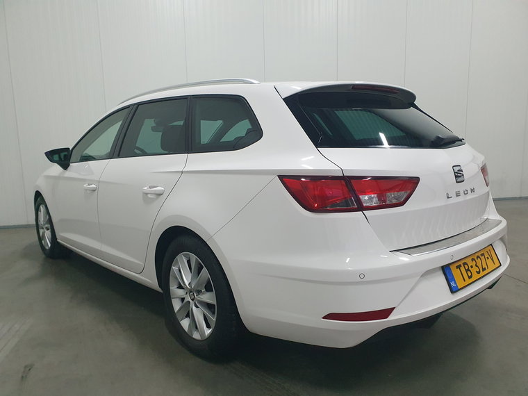 Vehicle Image 26