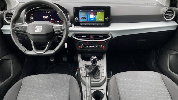 Vehicle Image 12
