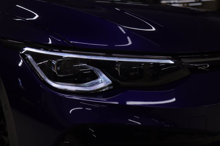 Vehicle Image 32