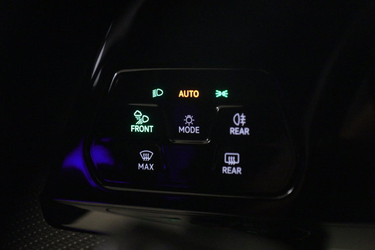 Vehicle Image 58