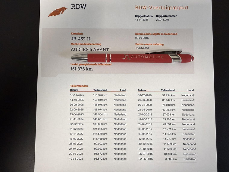 Vehicle Image 26