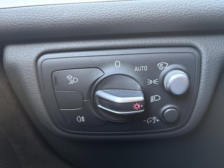 Vehicle Image 39