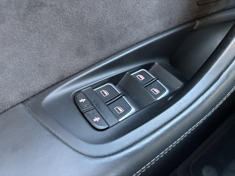 Vehicle Image 51