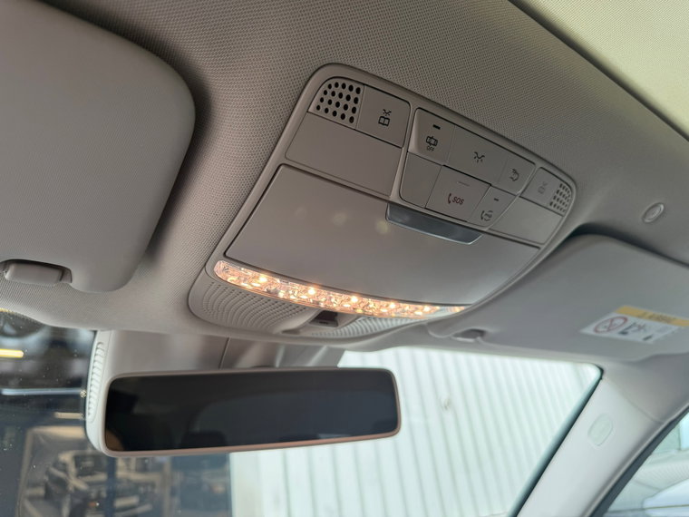 Vehicle Image 47