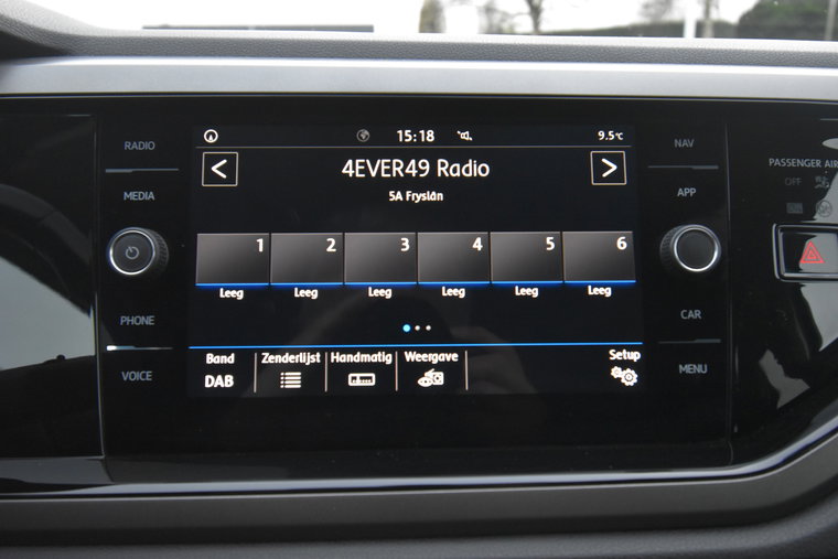 Vehicle Image 26