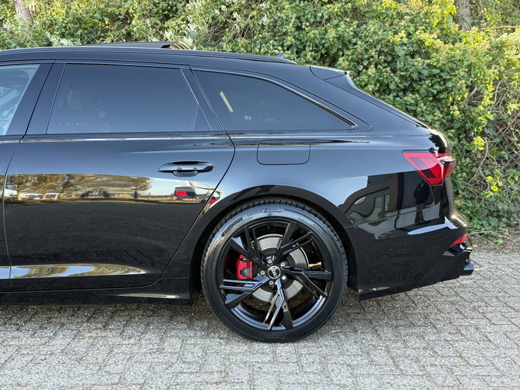 Vehicle Image 35