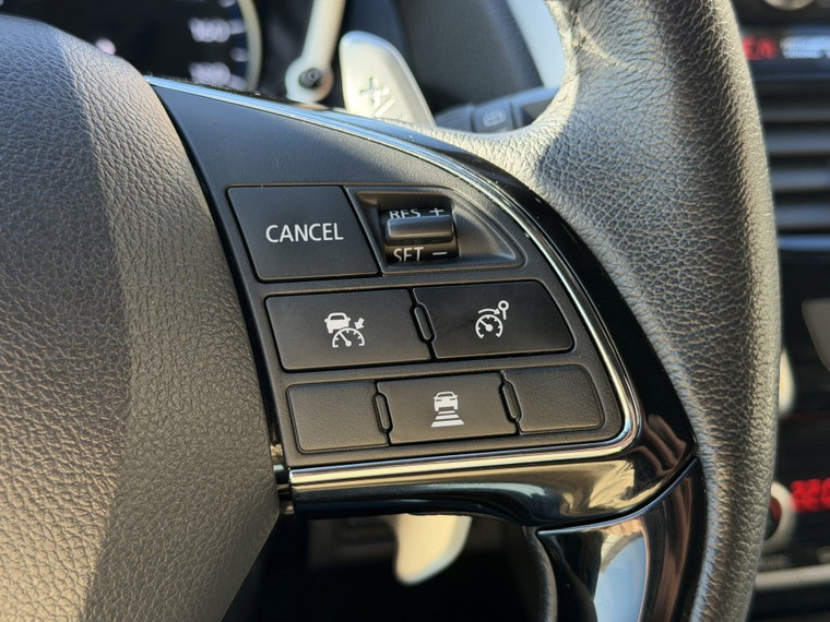 Vehicle Image 26